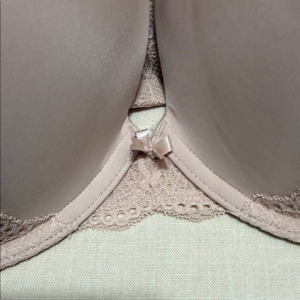 Torrid Curve Nude Push Up Underwire T-Shirt Bra with Lace Trim - 48B. #593033 - Picture 7 of 10